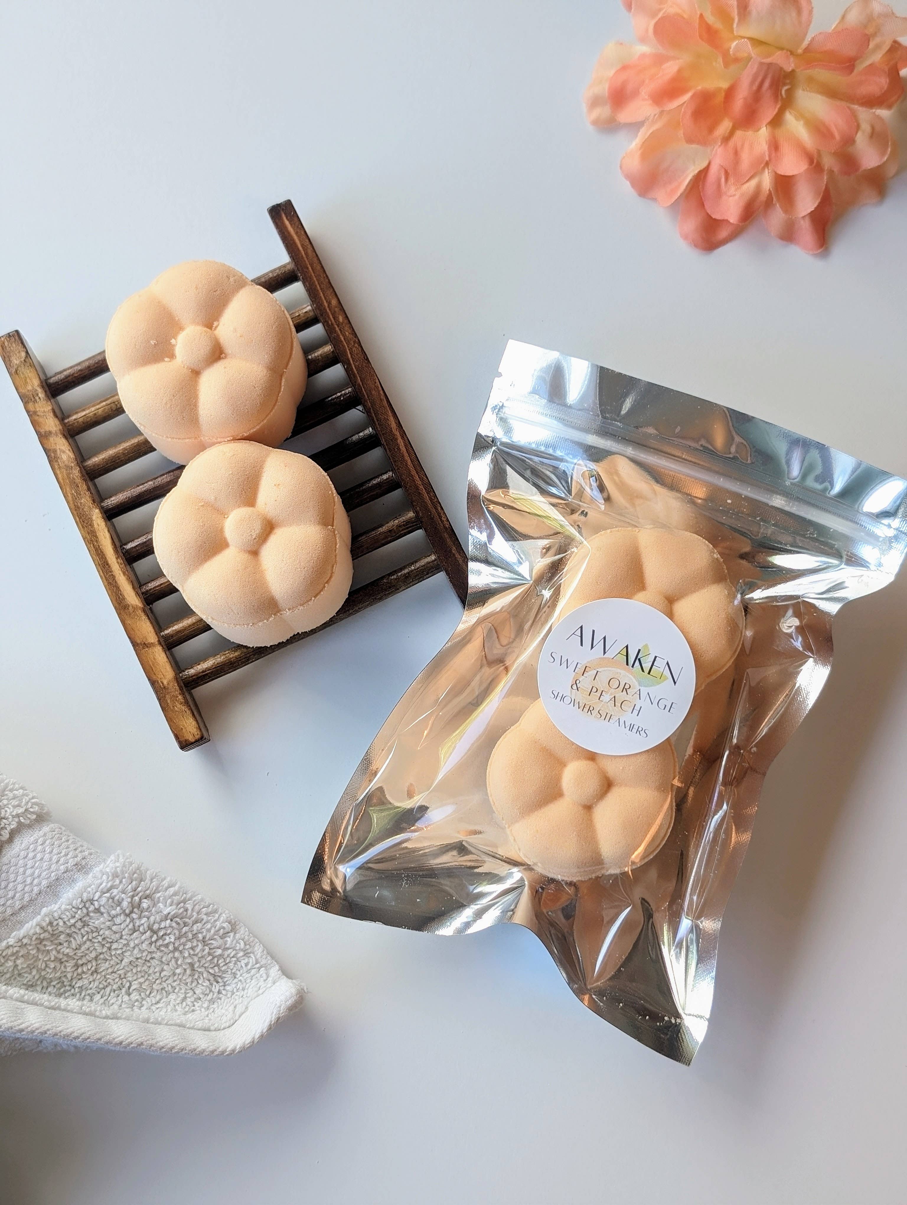 Awaken Sweet Orange & Peach Shower Steamers